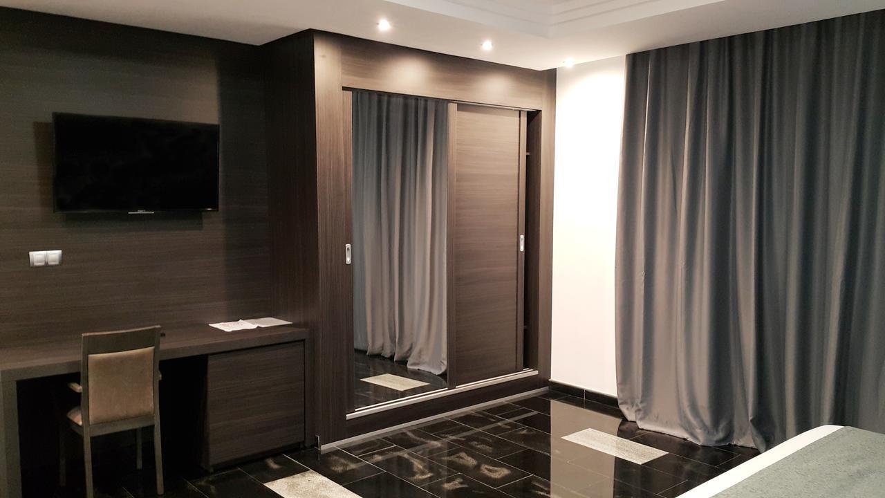 Hotel Tasiast Нуадибу Екстериор снимка