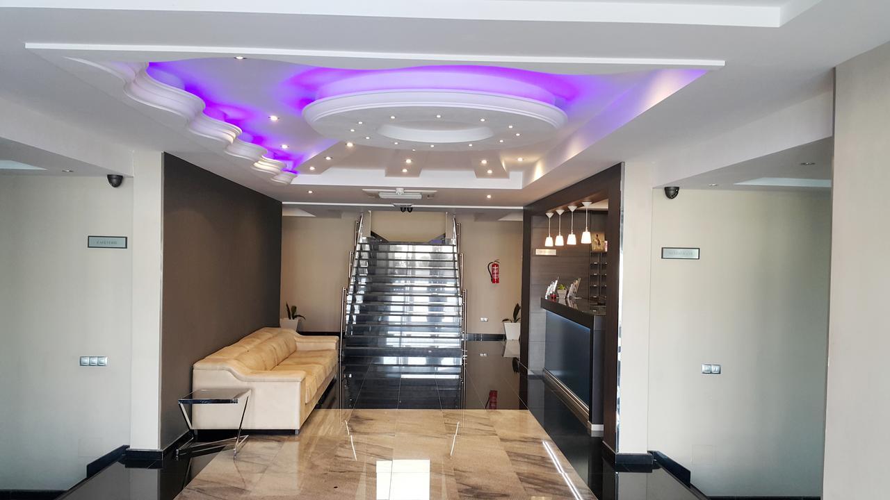 Hotel Tasiast Нуадибу Екстериор снимка