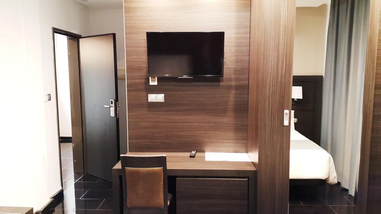 Hotel Tasiast Нуадибу Екстериор снимка