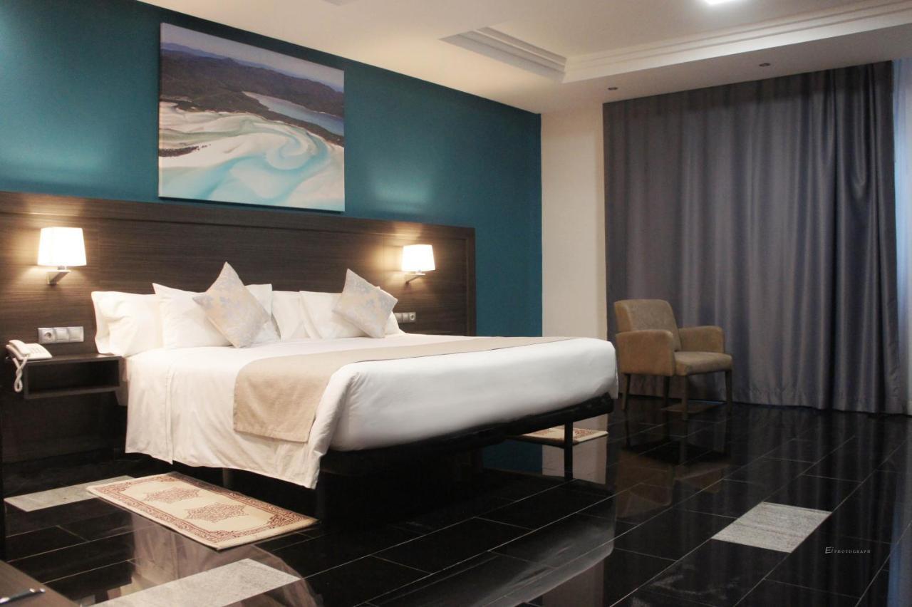 Hotel Tasiast Нуадибу Екстериор снимка