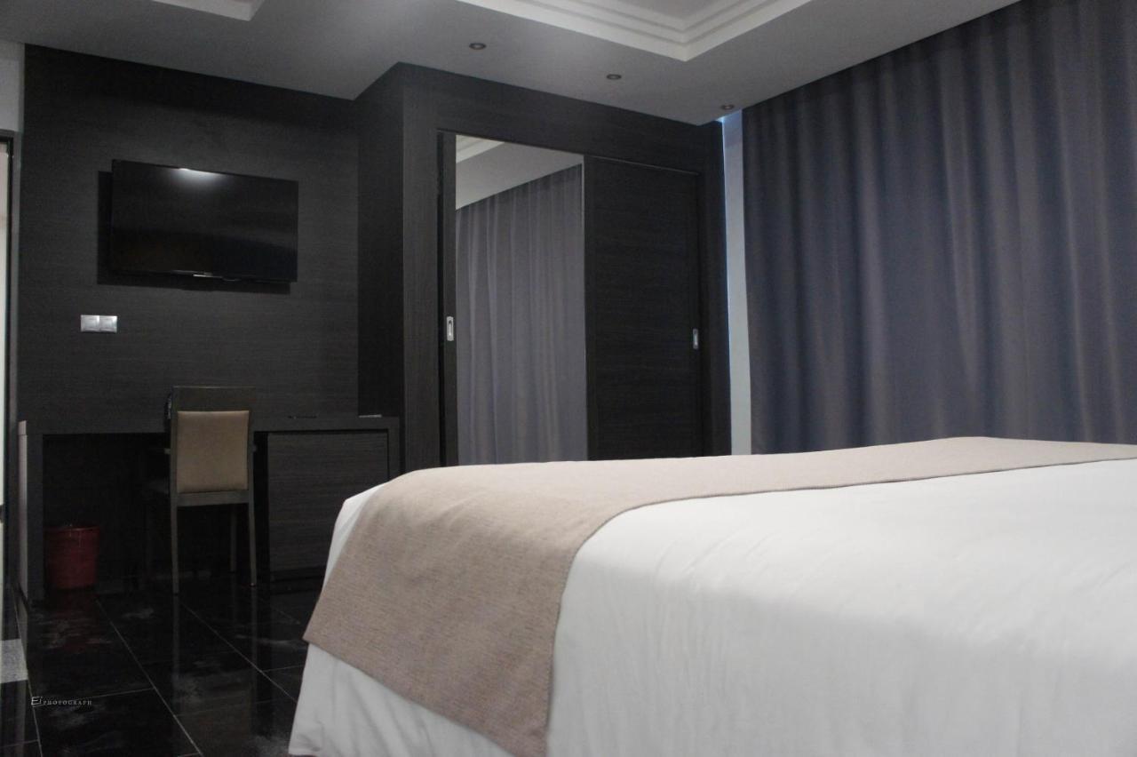 Hotel Tasiast Нуадибу Екстериор снимка