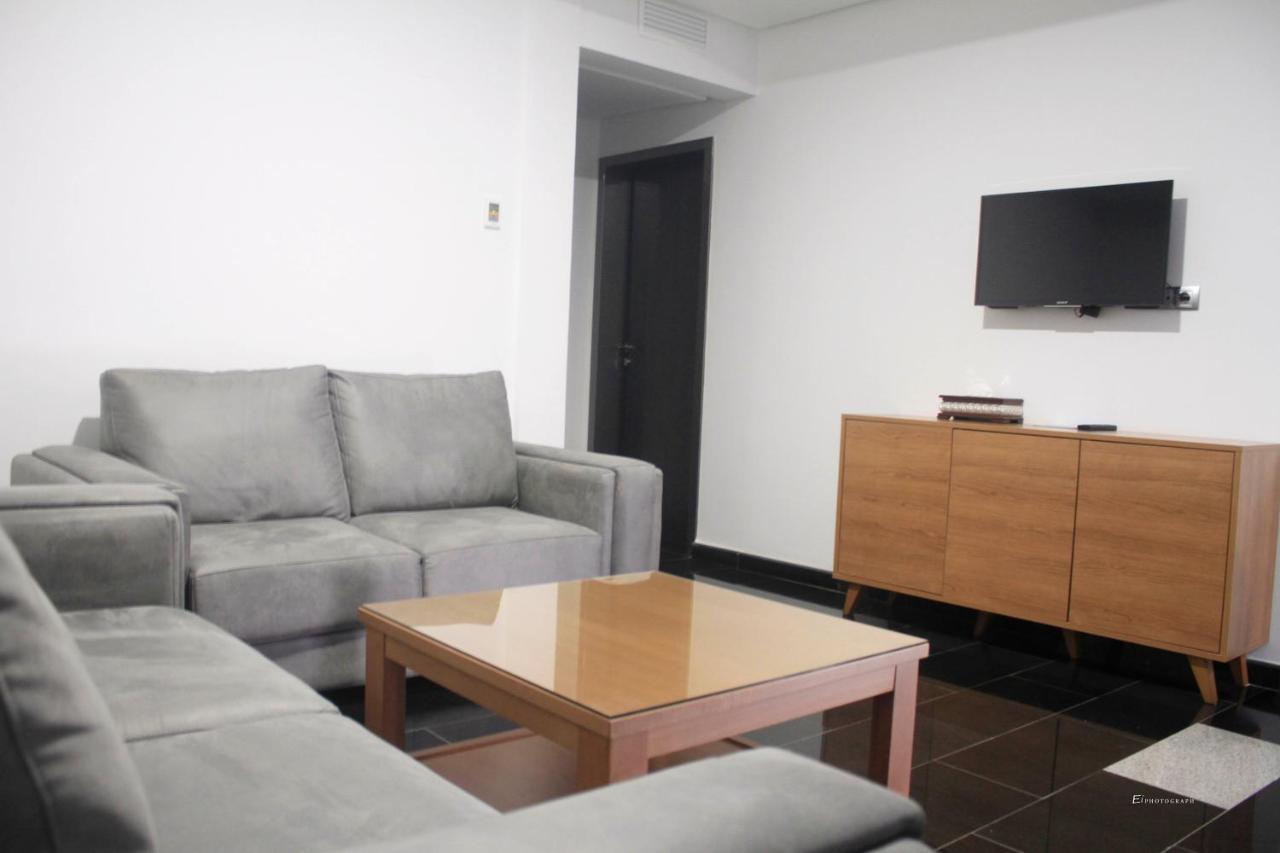 Hotel Tasiast Нуадибу Екстериор снимка
